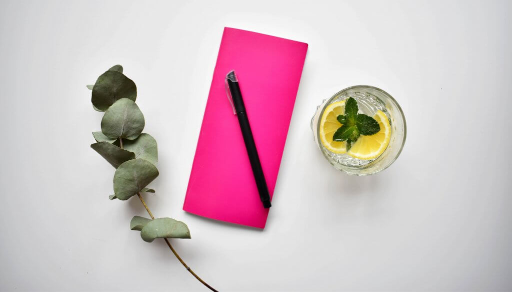 Andermans gesprekken noteren